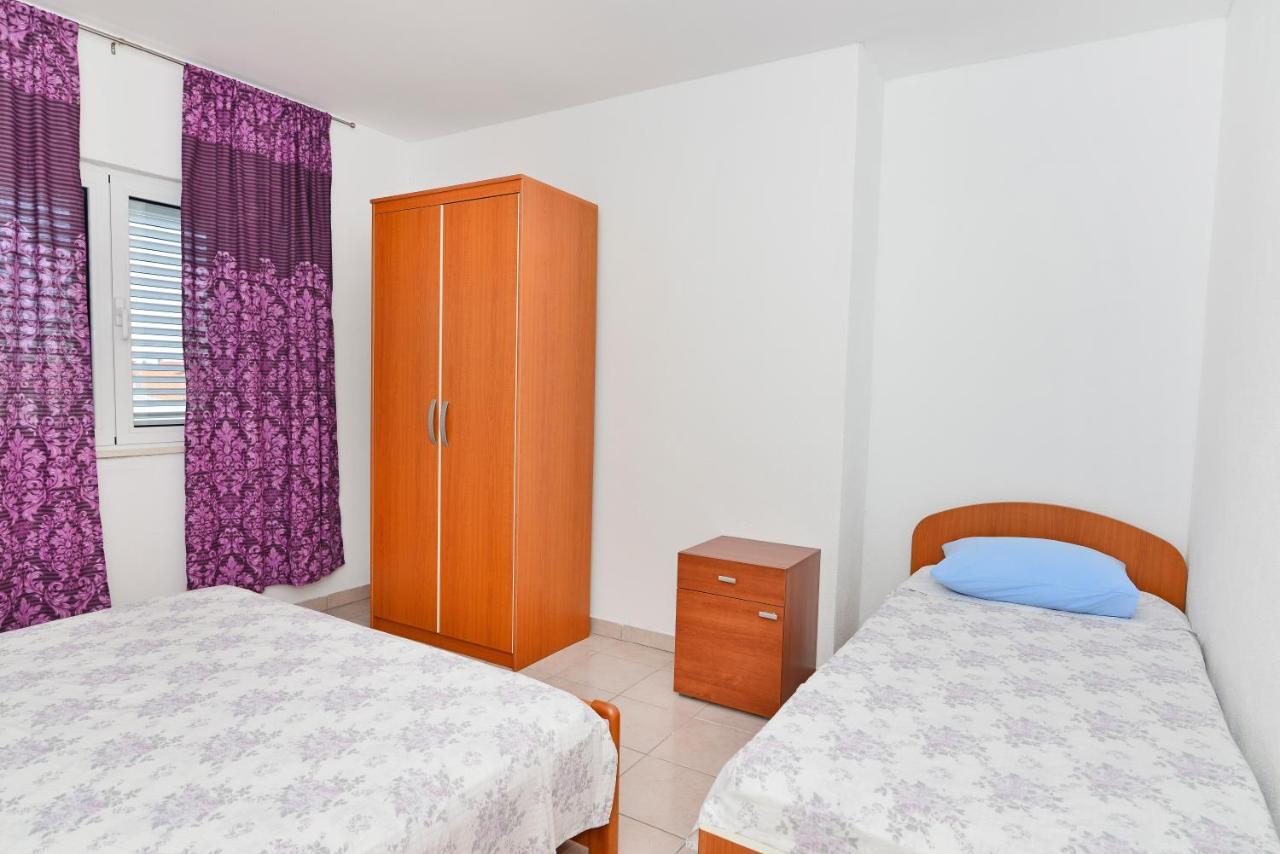 Apartments Martina Vodice Kültér fotó