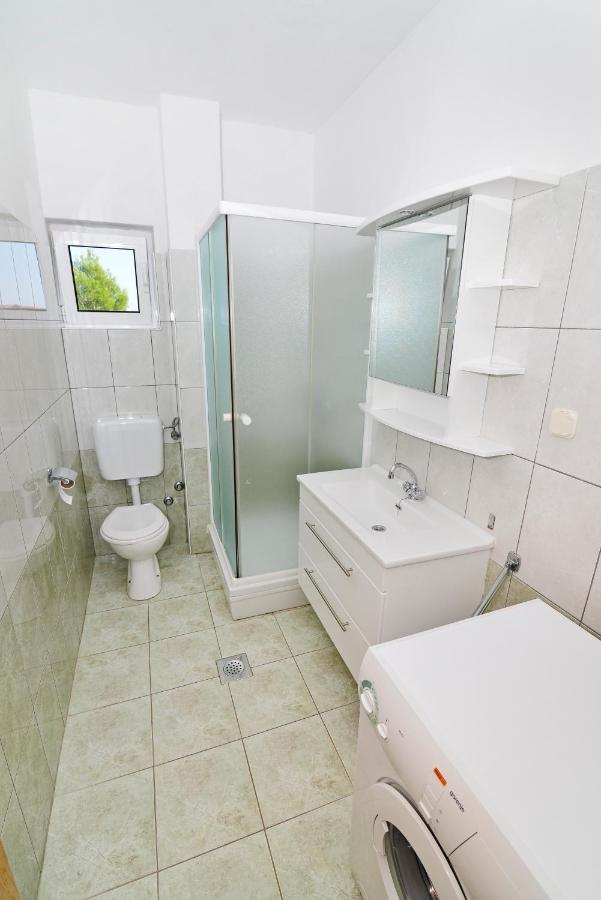 Apartments Martina Vodice Kültér fotó