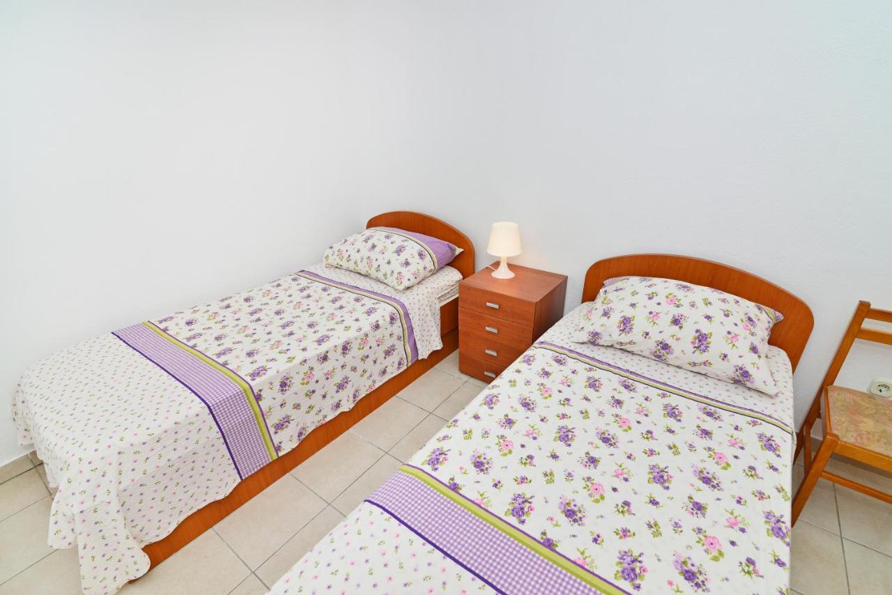 Apartments Martina Vodice Kültér fotó